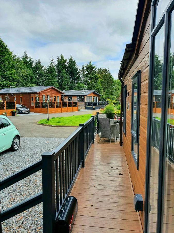 Grand Eagles Luxury Lodge, Auchterarder Perth Exteriér fotografie