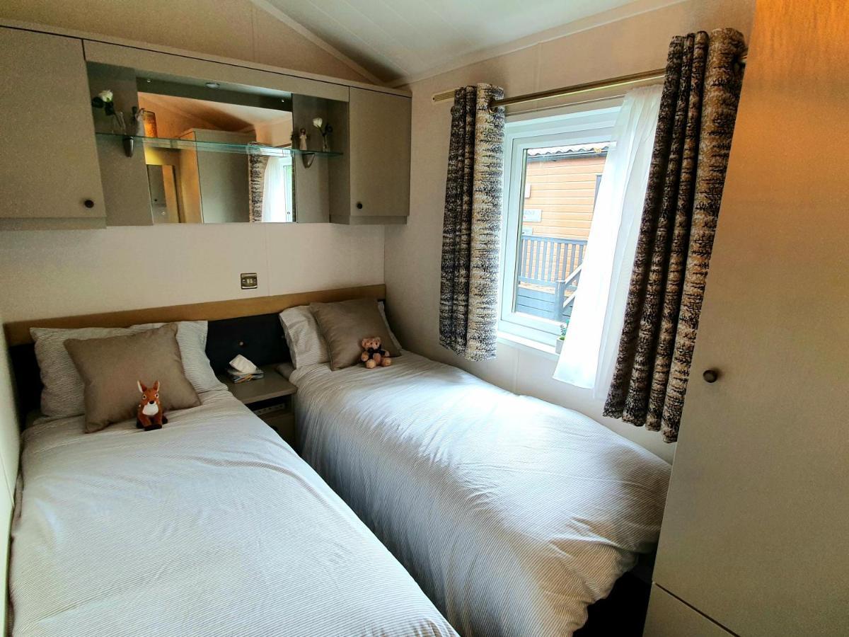 Grand Eagles Luxury Lodge, Auchterarder Perth Exteriér fotografie